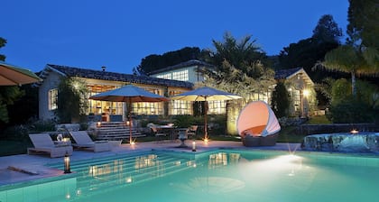 Villa en Siracusa con 10 habitaciones, capacidad 22