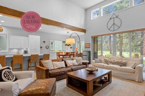 Smart TV, fireplace, video games, books