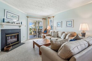 Unclassified image, 5 of 36, button