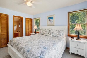 4 habitaciones, wifi gratis y ropa de cama