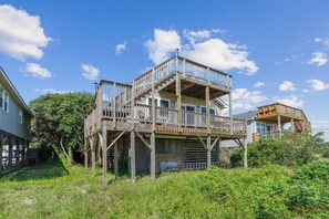 Exterior - Sunseeker -- Beat the traffic with a Friday arrival/3 BR Cottage in Kitty Hawk (Kitty Hawk)