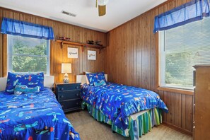 Unclassified image, 4 of 50, button - Doris's Day-- 4BR Oceanside home in Duck with Private Hot Tub (Duck)