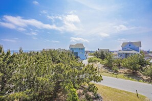 Exterior - Surf N Sound -- Pet Friendly 4BR with Ocean and Sound Views in Duck (Duck)