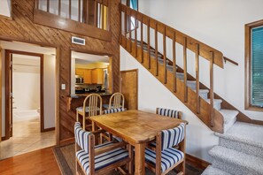 Dining - Keepers Loft -- Waterfront Duplex with Pier and Gazebo (Duck)