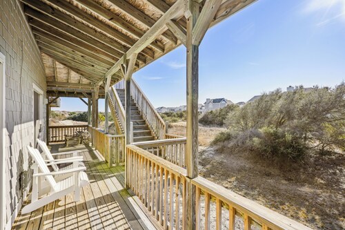 Salty Dog -- Pet Friendly Oceanside 3BR with Ocean Views
