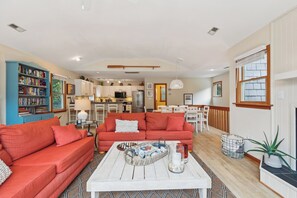 صورة غير مصنفة، 3 من 55، زرّ