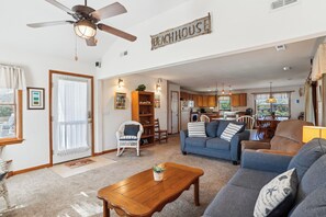 Unclassified image, 2 of 66, button - Tax D'Ducktion-- 6BR Oceanside home in Downtown Duck with Pool (Duck)