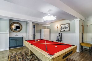 Unclassified image, 2 of 46, button - Ola Corolla -- Pet Friendly Oceanside home with Pool, Hot Tub (Corolla)