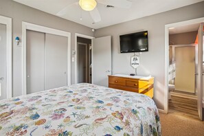 3 bedrooms, free WiFi, bed sheets