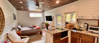 La Vida Belize Studio an Affordable Property Just steps from the Beach