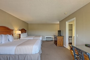 1 chambre, bureau, fer et planche à repasser, Wi-Fi gratuit