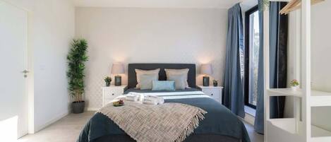 1 quarto, ferros/tábuas de passar roupa, Wi-Fi, roupa de cama