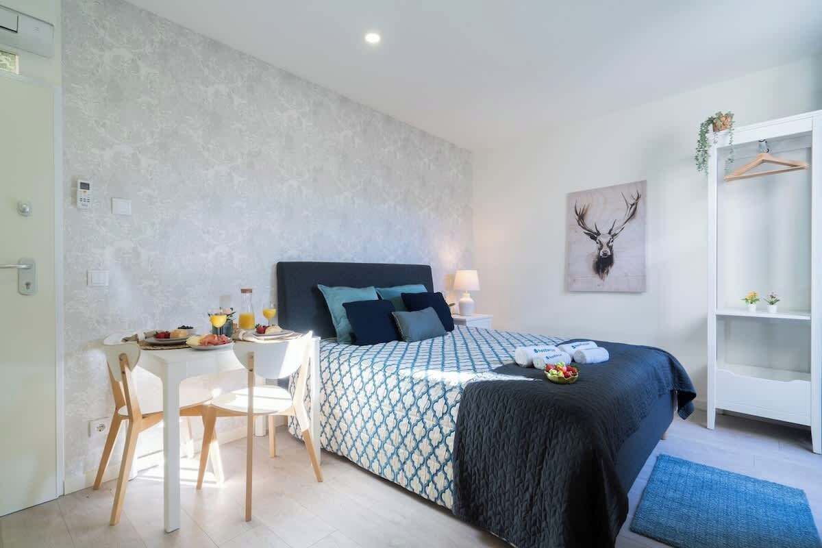 1 bedroom, iron/ironing board, travel cot, WiFi