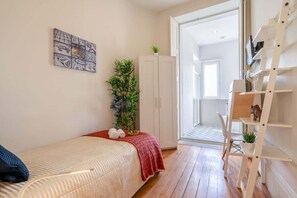 1 bedroom, iron/ironing board, travel crib, WiFi