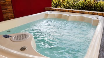 Sitio Libardo - 3Q - com Jacuzzi Privativa - Nova Trento - SC