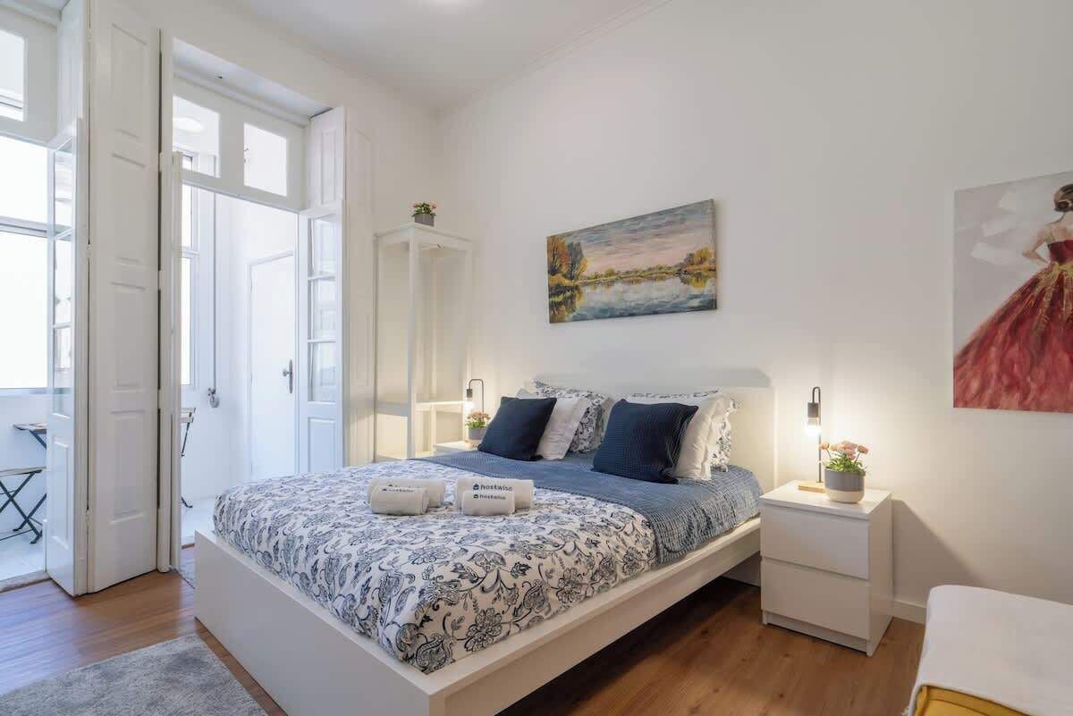 4 soverom, strykejern/-brett, wi-fi og sengetøy