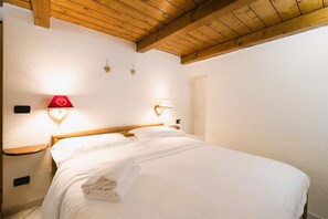 2 chambres, Wi-Fi gratuit, draps fournis