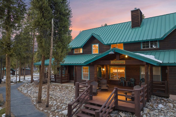 Welcome to Lackawanna Lodge- your peaceful mountain retreat!