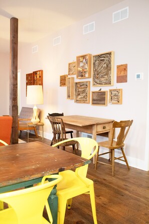 Dining - Former Furniture Factory now Boutique Hotel with all new modern amenities! (Tamaqua)