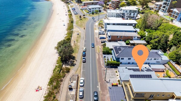 Aerial view - Silver Sands, 29 Victoria Pde water views and across the road to the water (Nelson Bay)
