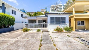 Exterior - Silver Sands, 29 Victoria Pde water views and across the road to the water (Nelson Bay)