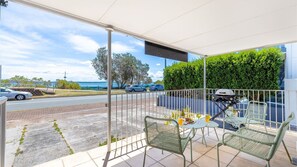 Outdoor dining - Silver Sands, 29A Victoria Pde - across the road to the water (Nelson Bay)