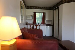 Business Room | 1 bedroom, desk, free WiFi, bed sheets