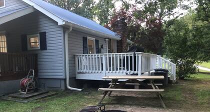Private RV Camping spot with plenty of room to stretch. Intimate and private.