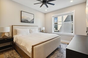 3 chambres, fer et planche Ă repasser, Wi-Fi gratuit, draps fournis