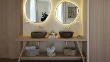 Villa | Bathroom | Shower, rainfall showerhead, hair dryer, bathrobes