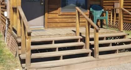 Elk Haven Camping - (Cabin 9)