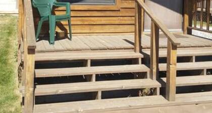 Elk Haven Camping (Cabin 12)