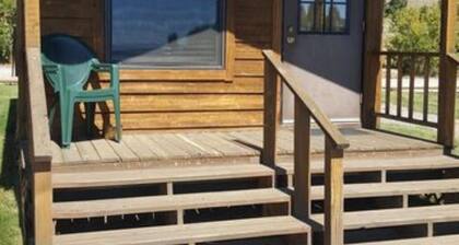 Elk Haven Camping (Cabin 14)