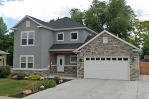 Exterior - Stunning SLC House w/ Hot Tub and Fire Pit!

 (South Salt Lake)