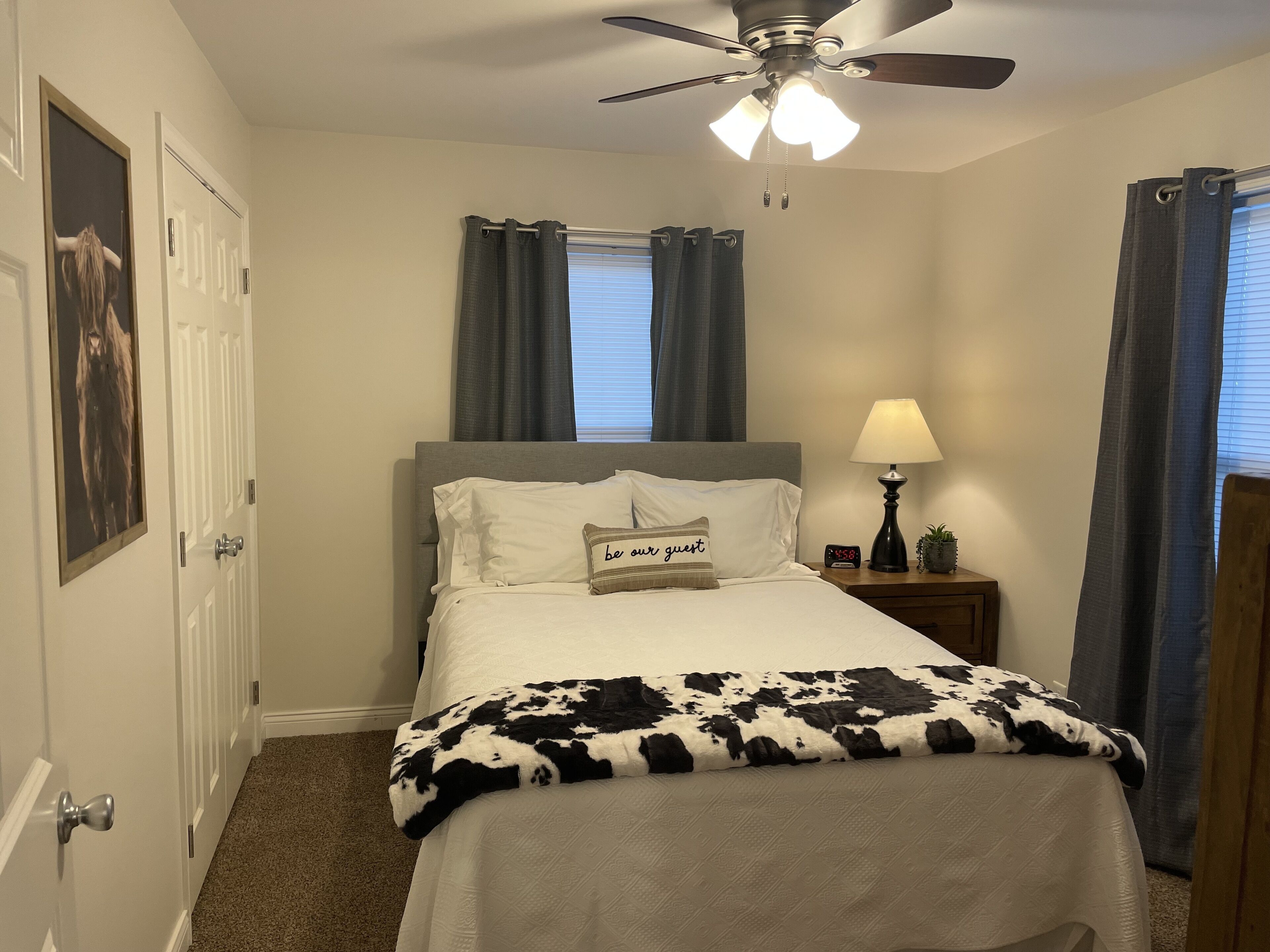 3 chambres, fer et planche à repasser, Wi-Fi gratuit, draps fournis