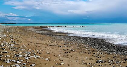 Apartment 'Gli Orti Sul Mare 1' with Sea View, Wi-Fi and Air Conditioning