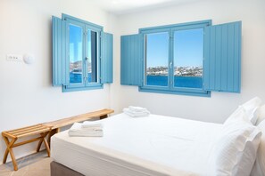 7 bedrooms, iron/ironing board, free WiFi, bed sheets - Villa 'Myko  Seafront' with Sea View, Wi-Fi and Air Conditioning (Mykonos)