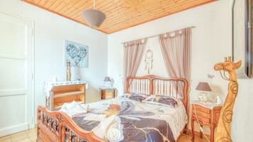 3 chambres, fer et planche Ă repasser, Wi-Fi gratuit, draps fournis