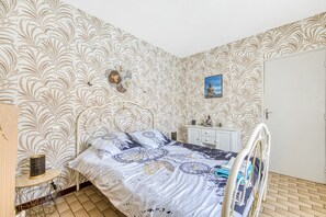 2 chambres, accĂšs au Wi-Fi (inclus), literie fournie