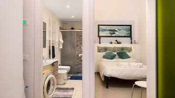 1 camera, Wi-Fi gratuito, lenzuola