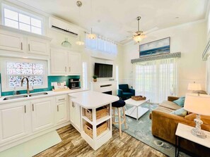 Télévision, cheminée