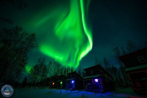 Exterior - The Fancy Fox - Frontier Village (North Pole)