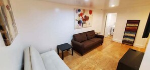 Living area - UCSF Duplex 4 bedroom (San Francisco)