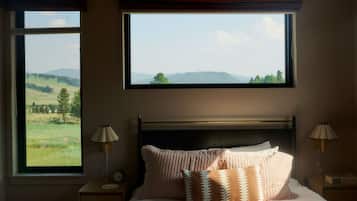 7 Schlafzimmer, Schreibtisch, Reisekinderbett, WLAN