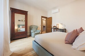 3 habitaciones, tabla de planchar con plancha y wifi