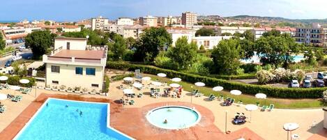 Una piscina riscaldata