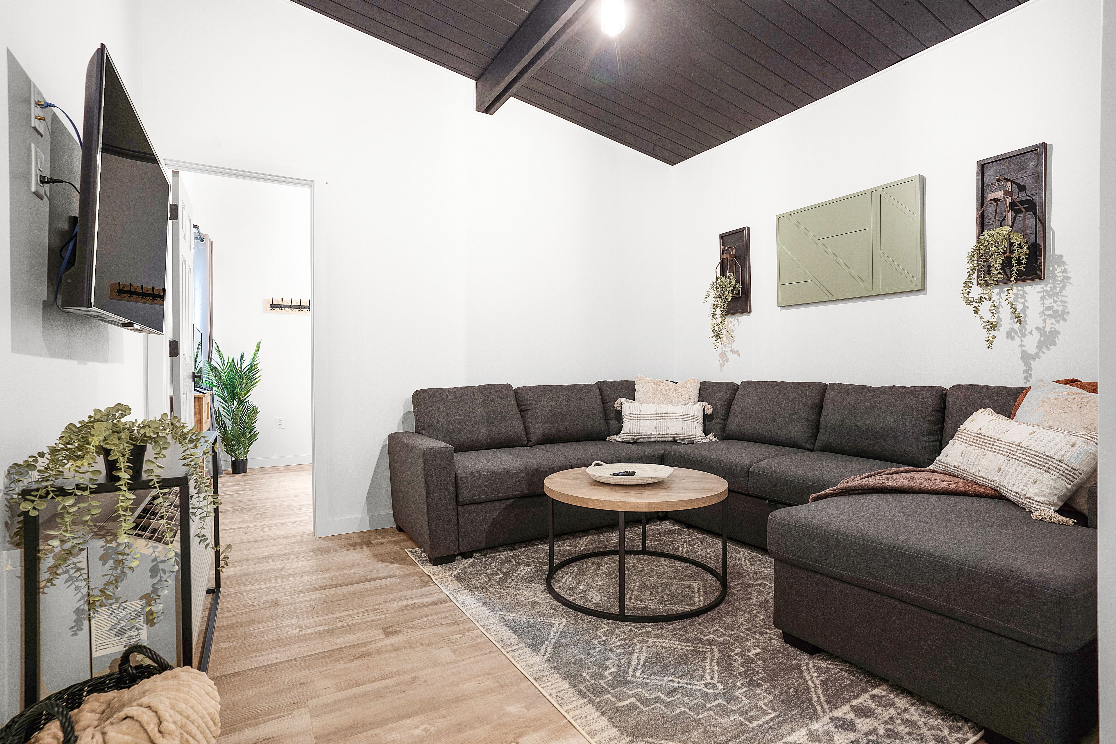 Premium Suite | Free WiFi