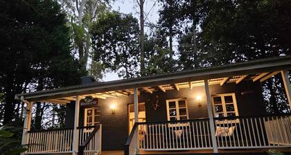 A luxury private cottage set in the heart of the beautiful Tamborine mountains.