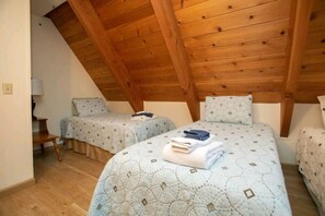 4 habitaciones, tabla de planchar con plancha y wifi gratis