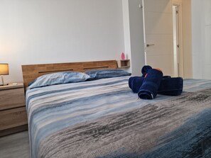 3 chambres, Wi-Fi gratuit, draps fournis